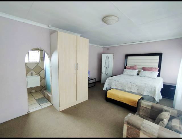 3 BEDROOM HOUSE FOR SALE IN GENERAL ALBERTSPARK